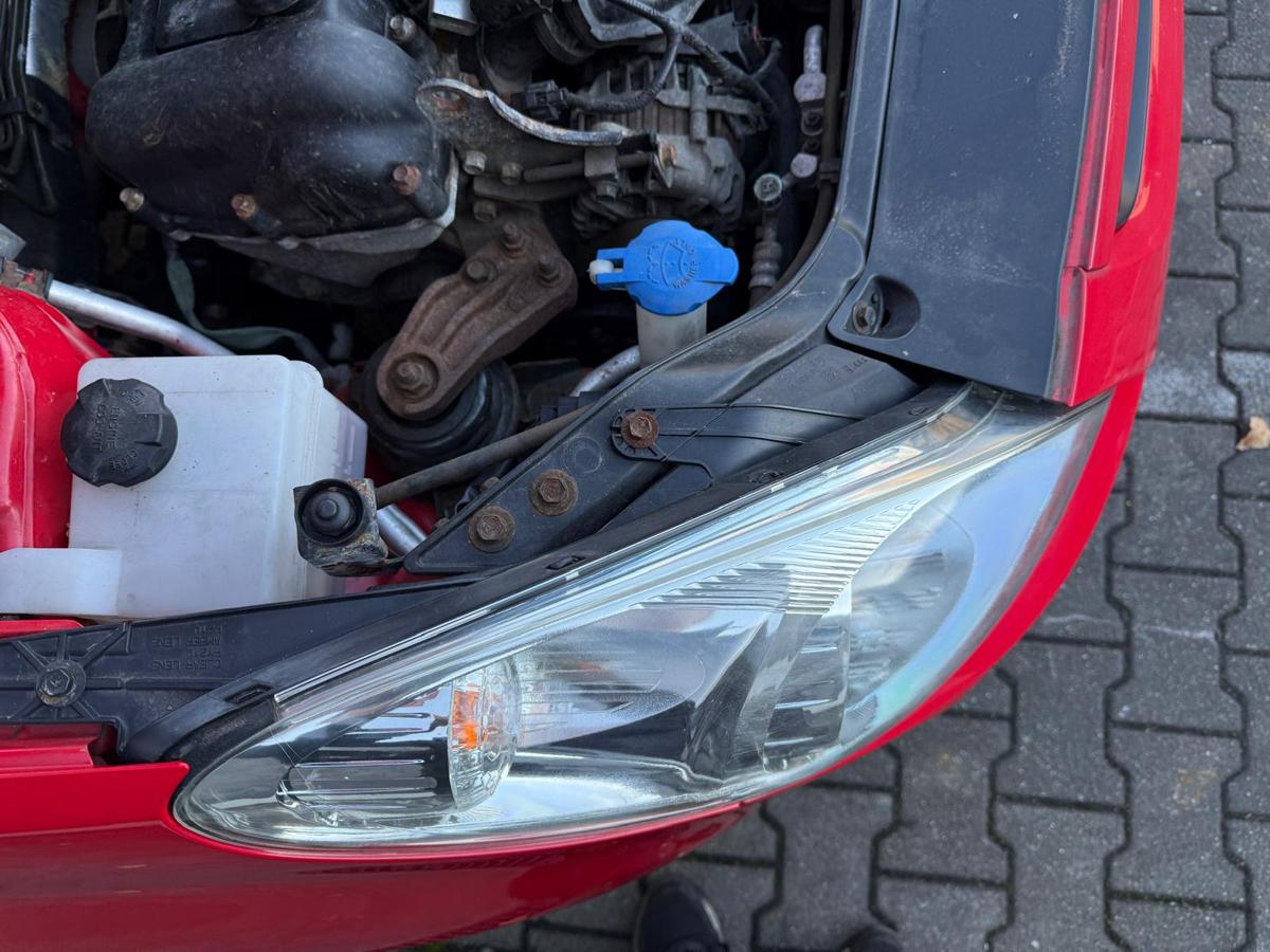 Hyundai I20 PB original Scheinwerfer rechts Halogen Vorfacelift BJ09